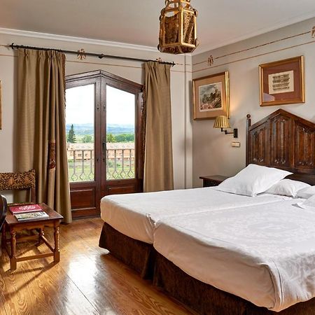 ปาราดอร์ เด โอลิเต Hotel โอลีเต ภายนอก รูปภาพ