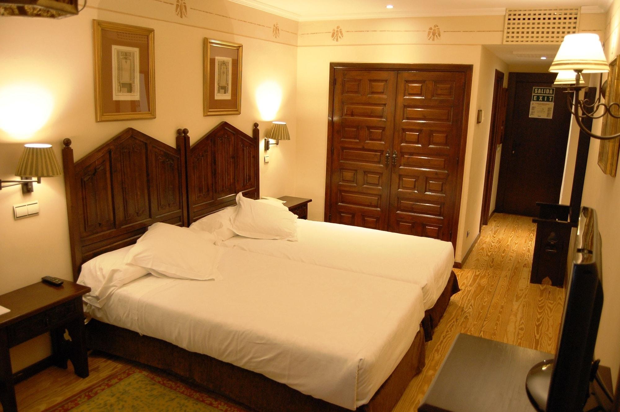 ปาราดอร์ เด โอลิเต Hotel โอลีเต ภายนอก รูปภาพ