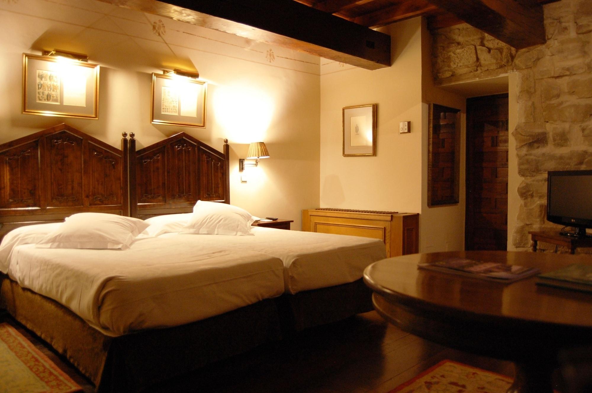 ปาราดอร์ เด โอลิเต Hotel โอลีเต ภายนอก รูปภาพ