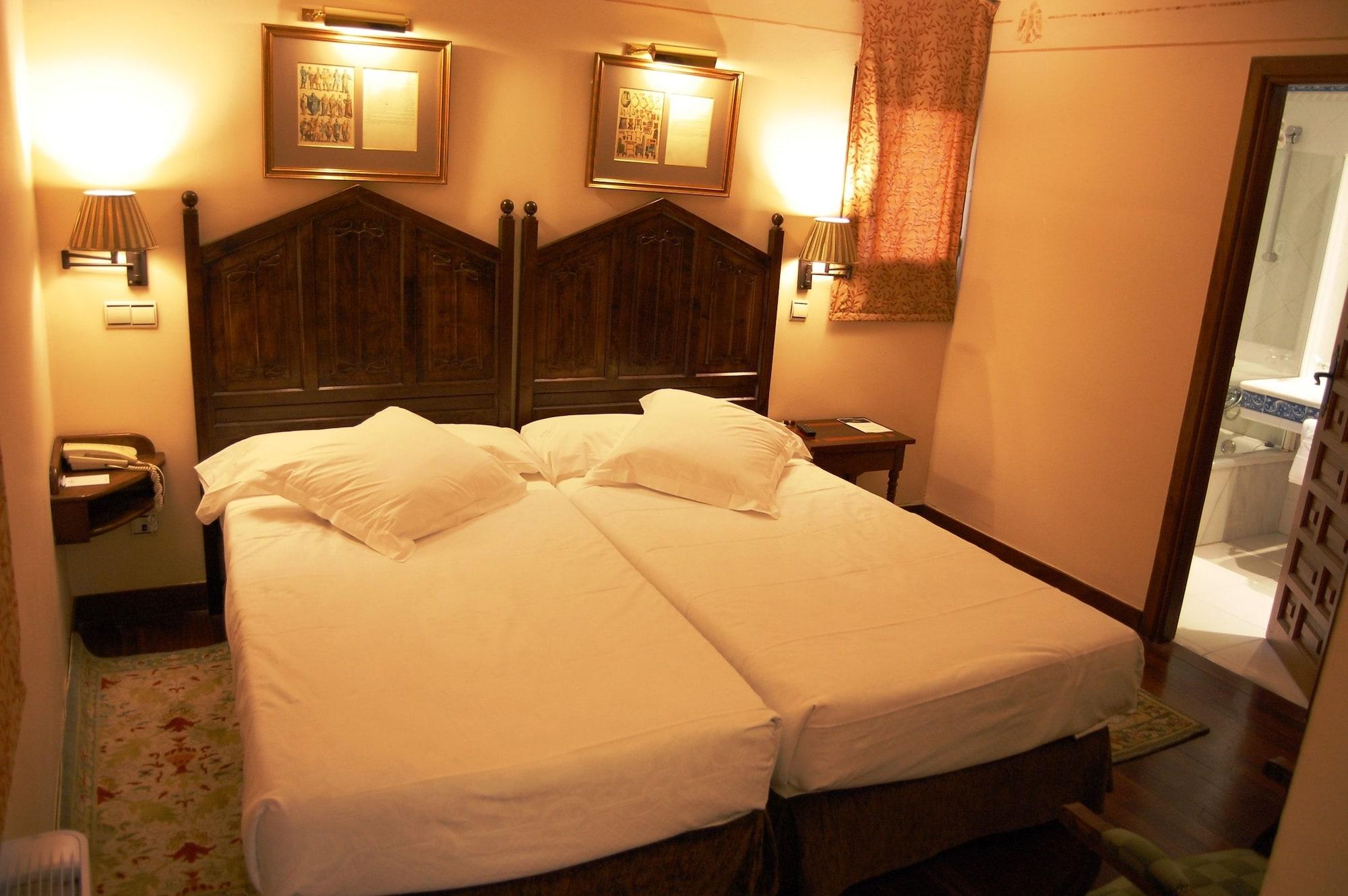 ปาราดอร์ เด โอลิเต Hotel โอลีเต ภายนอก รูปภาพ