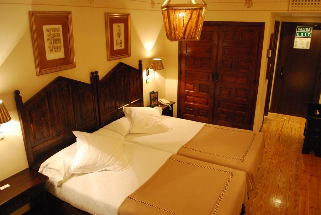 ปาราดอร์ เด โอลิเต Hotel โอลีเต ภายนอก รูปภาพ